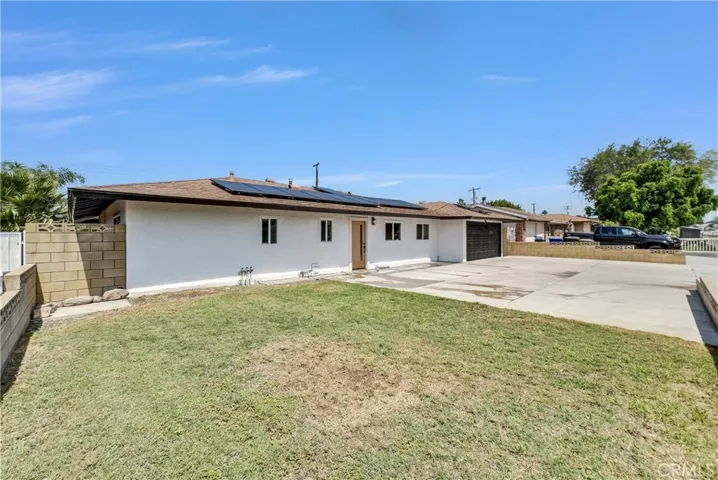 9900 Niagara, Fontana, California 92335