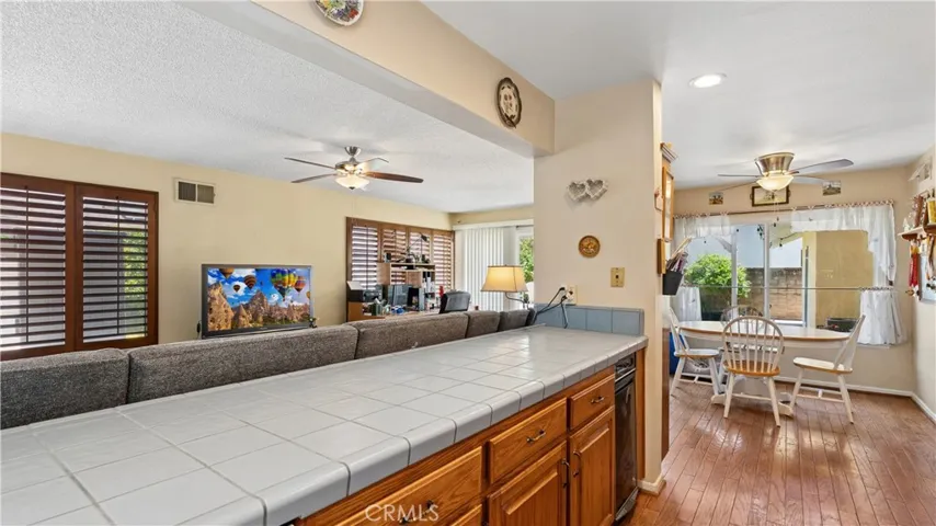 25642 Chimney Rock, Valencia, California 91355