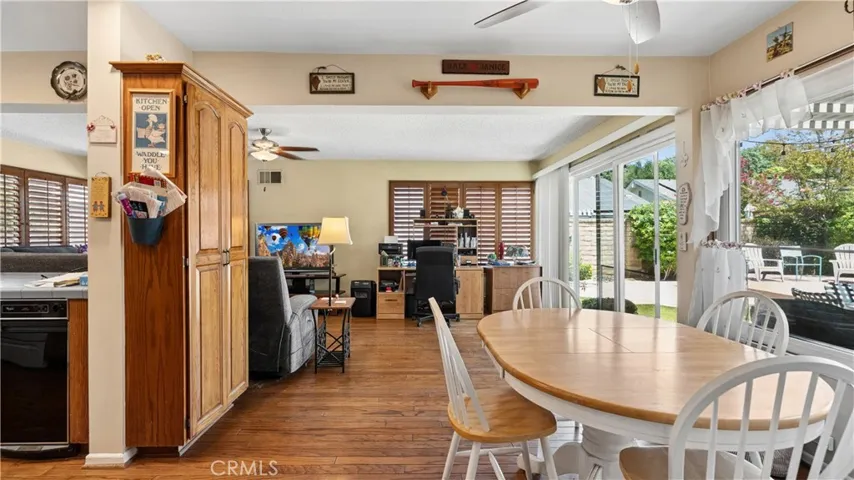 25642 Chimney Rock, Valencia, California 91355