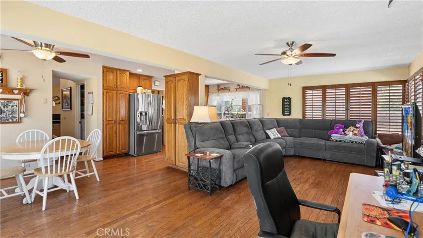 25642 Chimney Rock, Valencia, California 91355