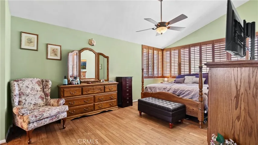 25642 Chimney Rock, Valencia, California 91355