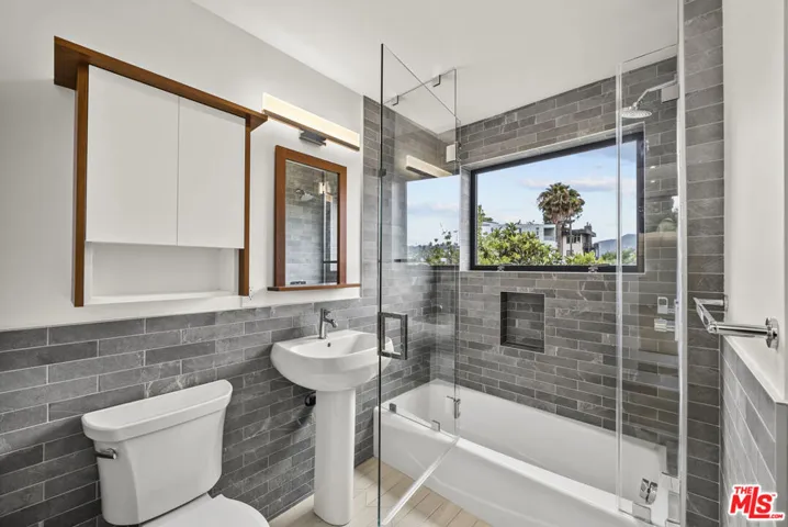 2388 Lyric Avenue, Los Angeles, California 90027