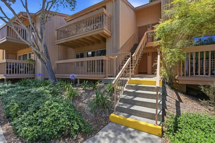 300 Glenwood Circle 186, Monterey, California 93940