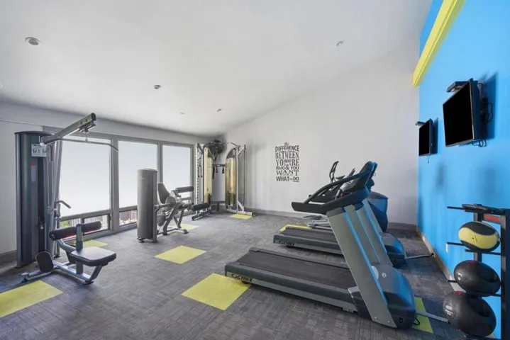 300 Glenwood Circle 186, Monterey, California 93940