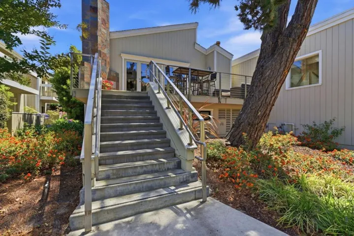 300 Glenwood Circle 186, Monterey, California 93940