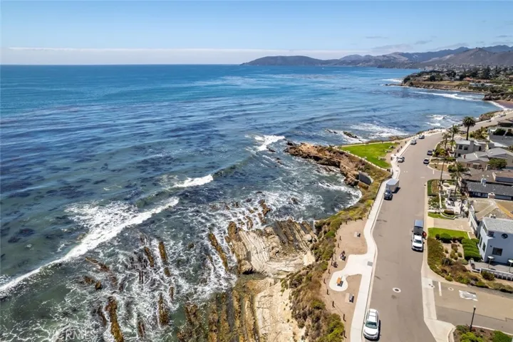 351 Esparto, Pismo Beach, California 93449