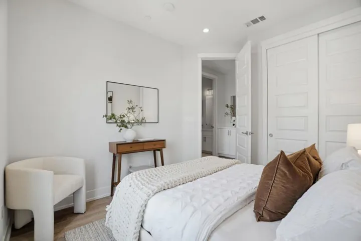 2330 Rock Street, Mountain View, California 94043
