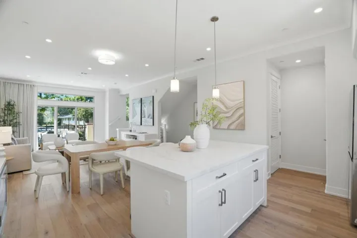 2330 Rock Street, Mountain View, California 94043