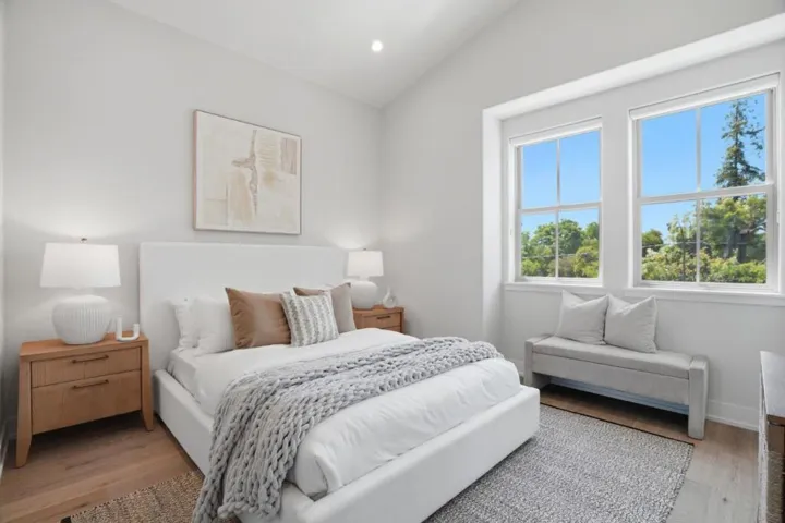2330 Rock Street, Mountain View, California 94043
