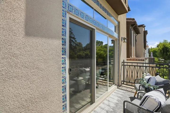 2330 Rock Street, Mountain View, California 94043