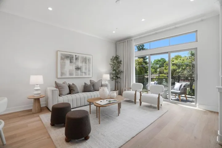 2330 Rock Street, Mountain View, California 94043