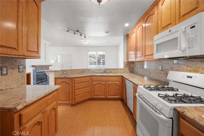 2260 Indigo Hills Drive 5, Corona, California 92879