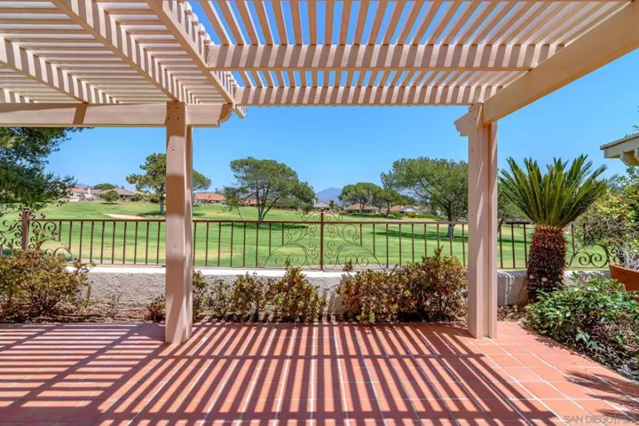 12843 Camino Ramillette, San Diego, California 92128