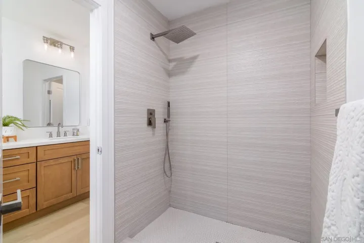12843 Camino Ramillette, San Diego, California 92128
