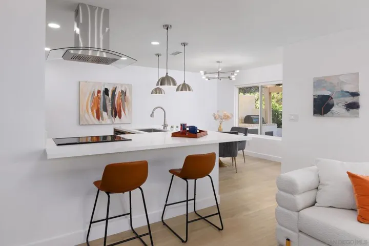 12843 Camino Ramillette, San Diego, California 92128