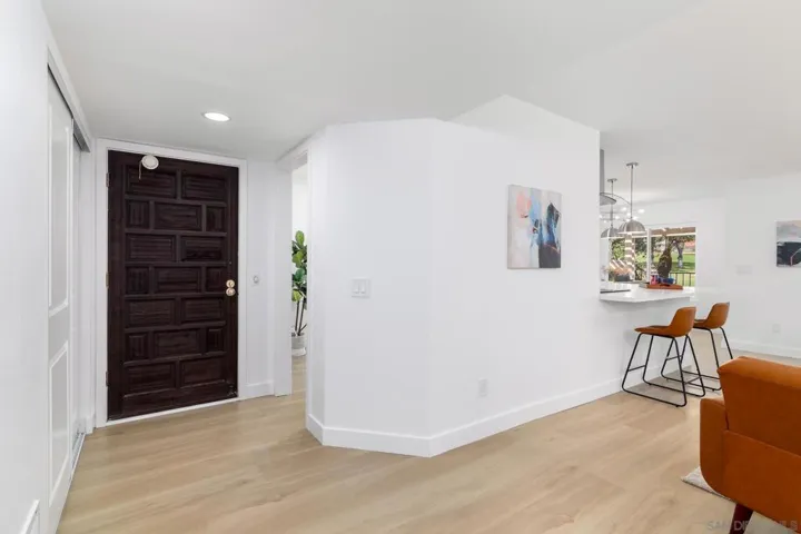 12843 Camino Ramillette, San Diego, California 92128