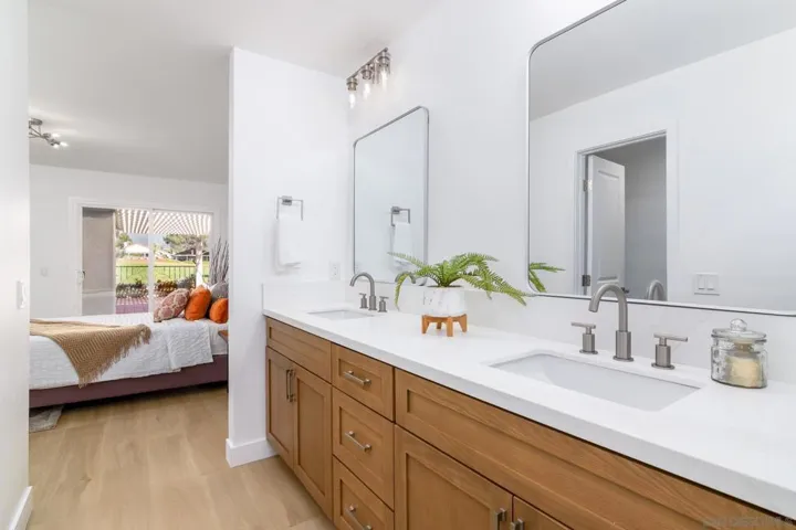 12843 Camino Ramillette, San Diego, California 92128
