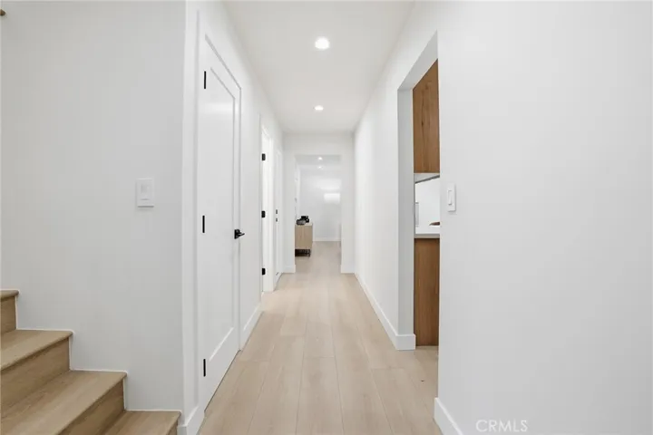 10526 Balcom St, Granada Hills, California 91344