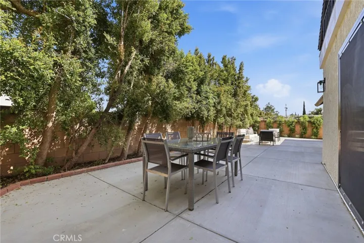 10526 Balcom St, Granada Hills, California 91344