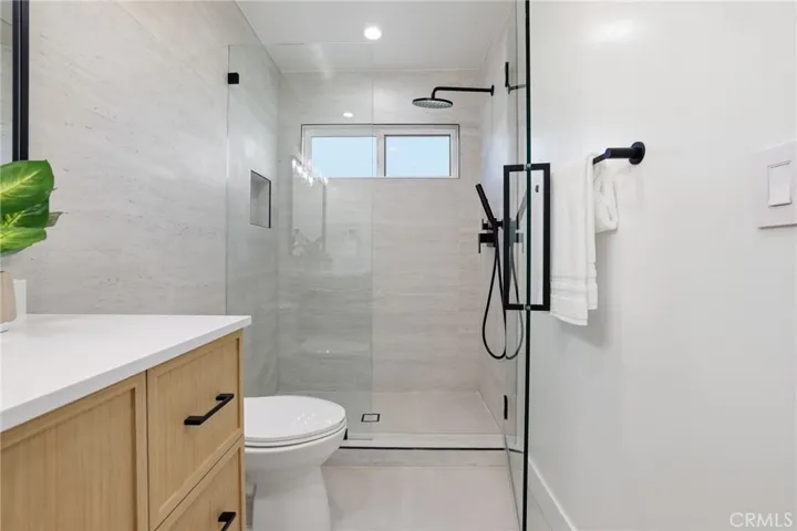 10526 Balcom St, Granada Hills, California 91344