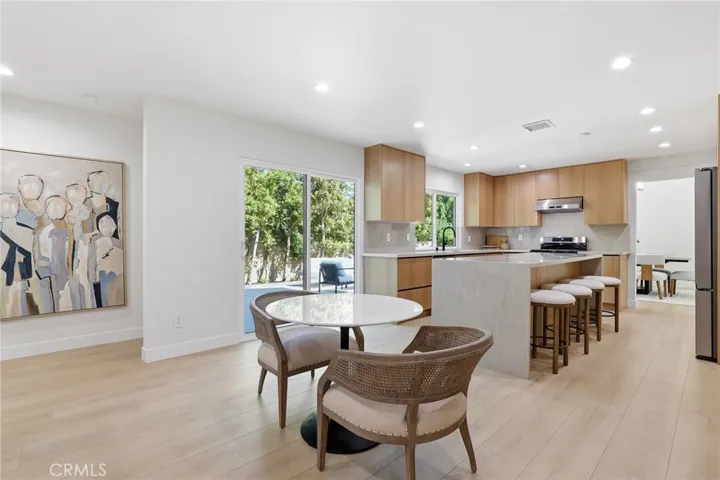 10526 Balcom St, Granada Hills, California 91344
