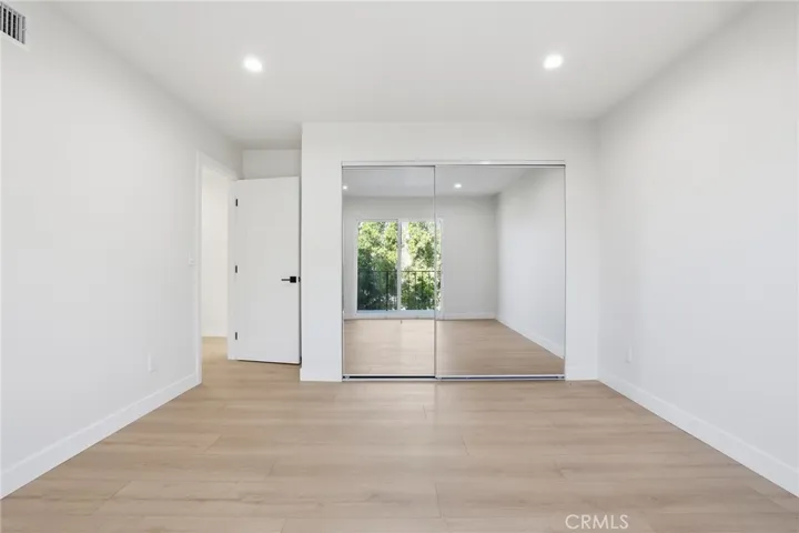 10526 Balcom St, Granada Hills, California 91344