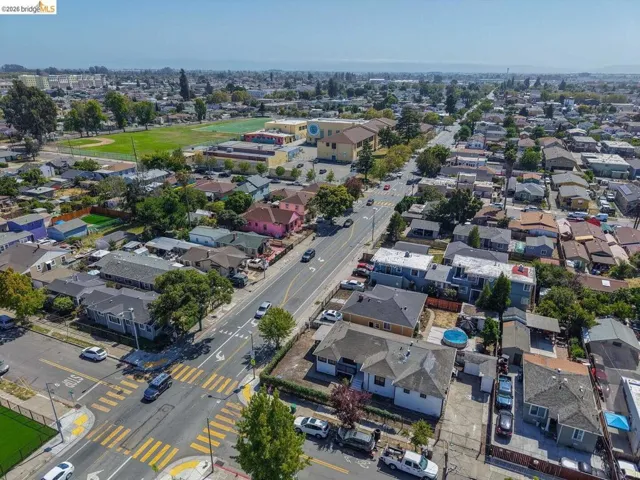 1937 98th Ave, Oakland, California 94603