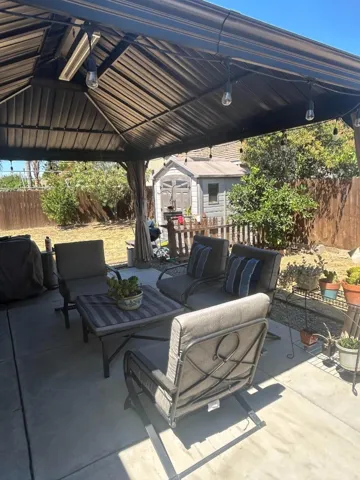7807 19th Street, Sacramento, California 95832