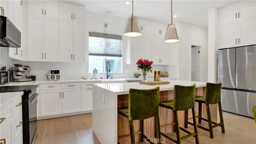 7240 Alchemy Circle, Huntington Beach, California 92647