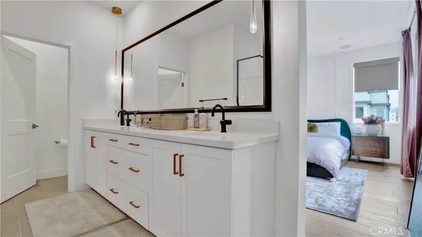 7240 Alchemy Circle, Huntington Beach, California 92647