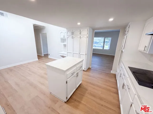 4421 Stanbridge Avenue, Long Beach, California 90808