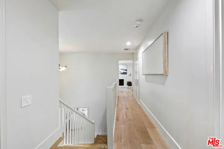 30601 Sicomoro Drive, Malibu, California 90265