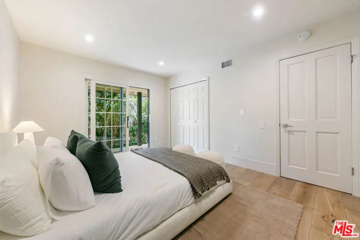 30601 Sicomoro Drive, Malibu, California 90265