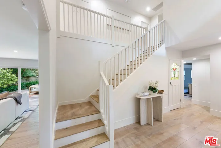 30601 Sicomoro Drive, Malibu, California 90265