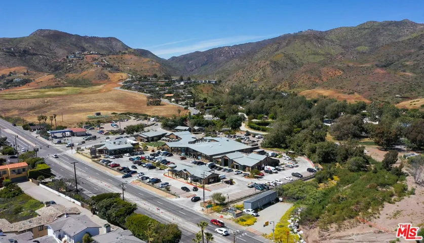 30601 Sicomoro Drive, Malibu, California 90265