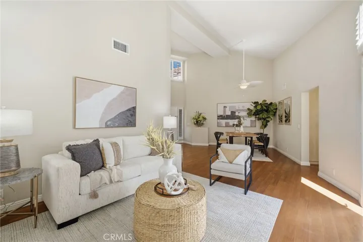 4 Del Italia, Irvine, California 92614