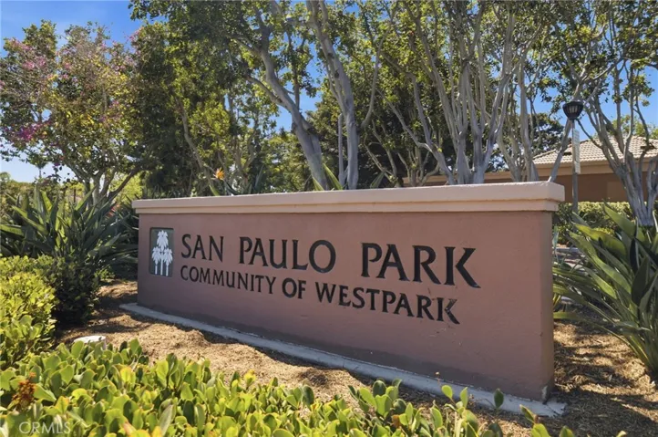 4 Del Italia, Irvine, California 92614