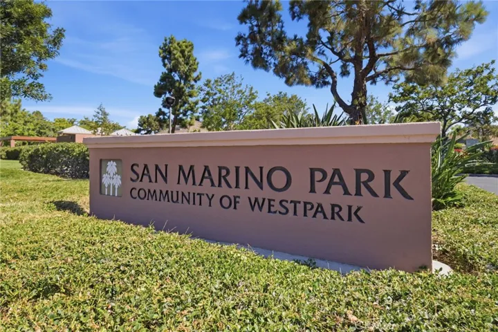 4 Del Italia, Irvine, California 92614
