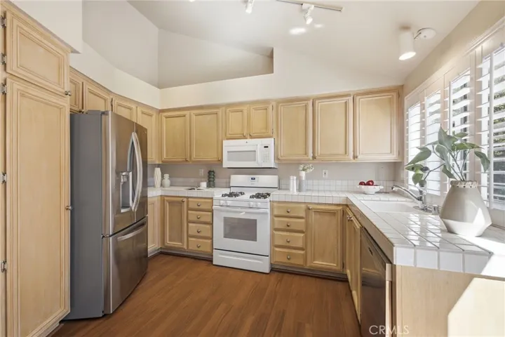 4 Del Italia, Irvine, California 92614