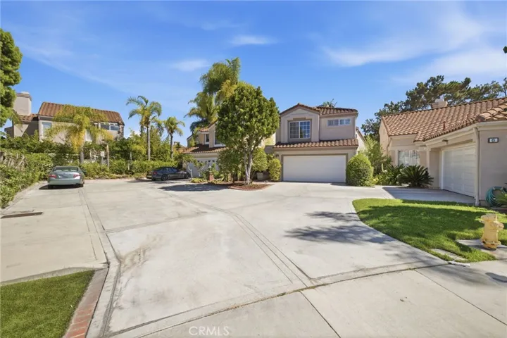 4 Del Italia, Irvine, California 92614