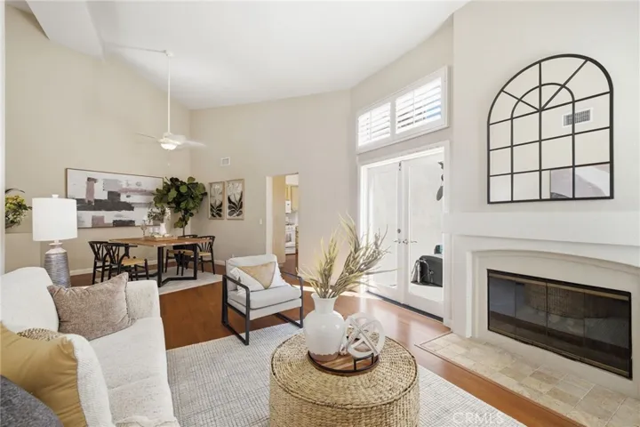 4 Del Italia, Irvine, California 92614