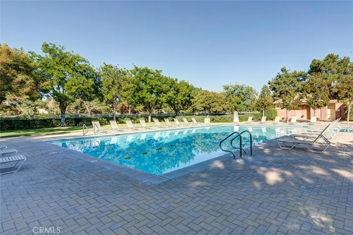 4 Del Italia, Irvine, California 92614