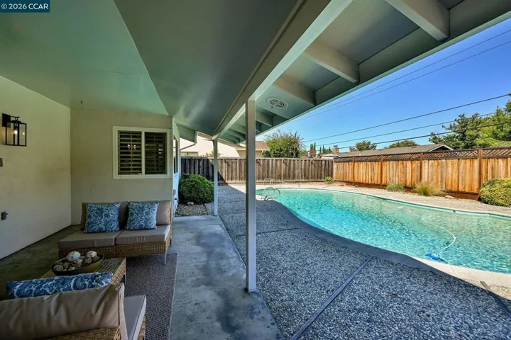 1707 Pepperwood Ct, Concord, California 94521
