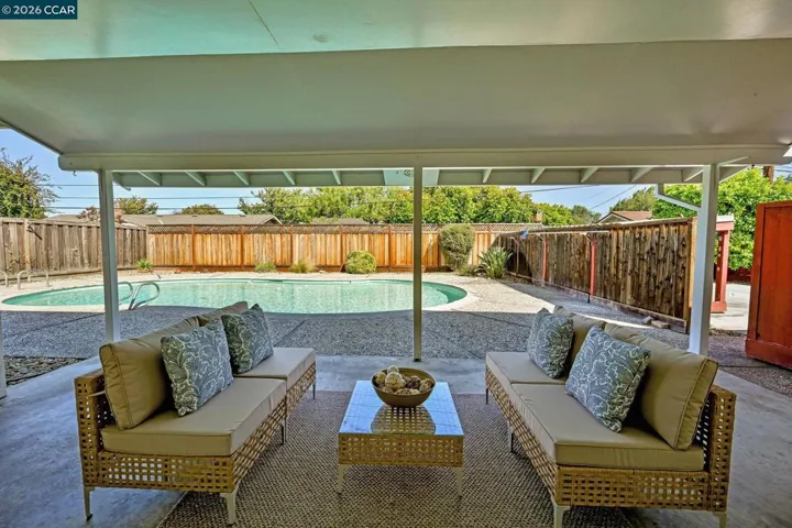 1707 Pepperwood Ct, Concord, California 94521