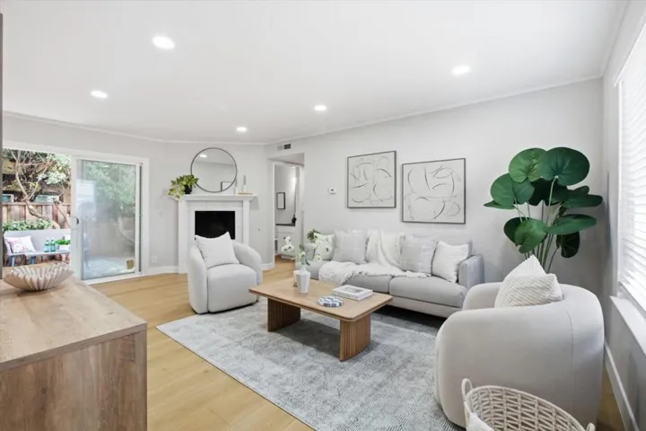 577 E Taylor Avenue C, Sunnyvale, California 94085
