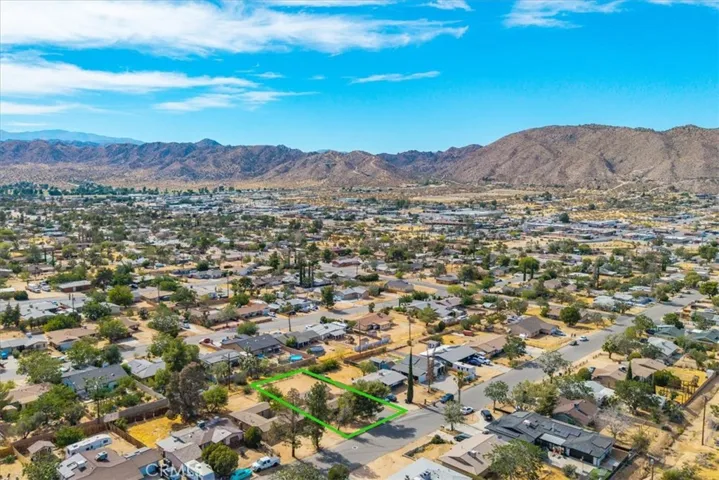 7590 Cibola Trail, Yucca Valley, California 92284