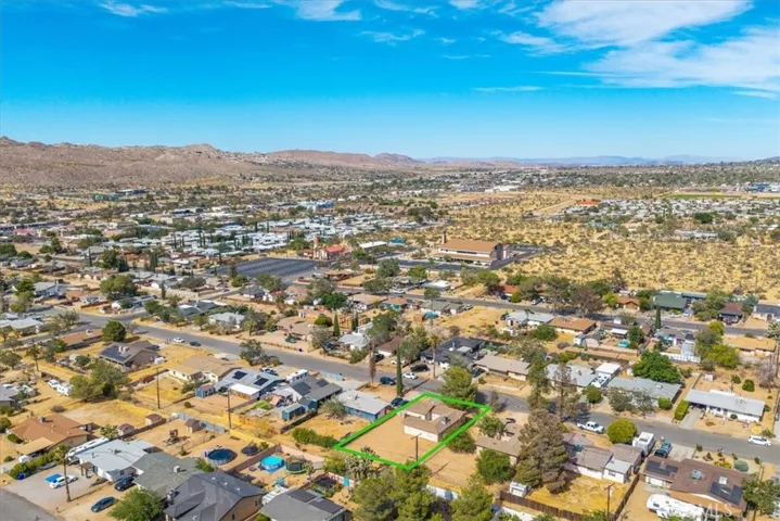 7590 Cibola Trail, Yucca Valley, California 92284