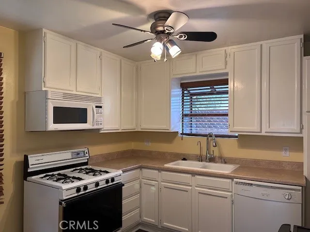 second unit kitchen