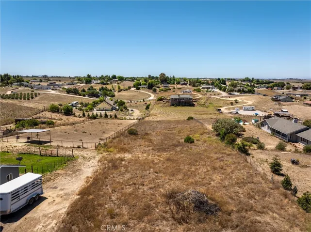 8290 Plane View Place, Paso Robles, California 93446