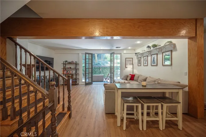 24420 Victory, West Hills, California 91367